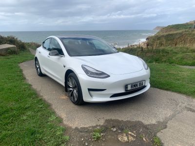 2019 (69) Tesla Model 3 Standard Plus 4dr Auto - 2019 (69) — photograph from BCC Cars