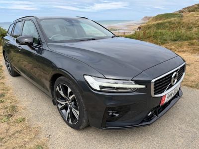 2020 (20) Volvo V60 R-Design D4 Auto - 2020 (20) — photograph from BCC Cars