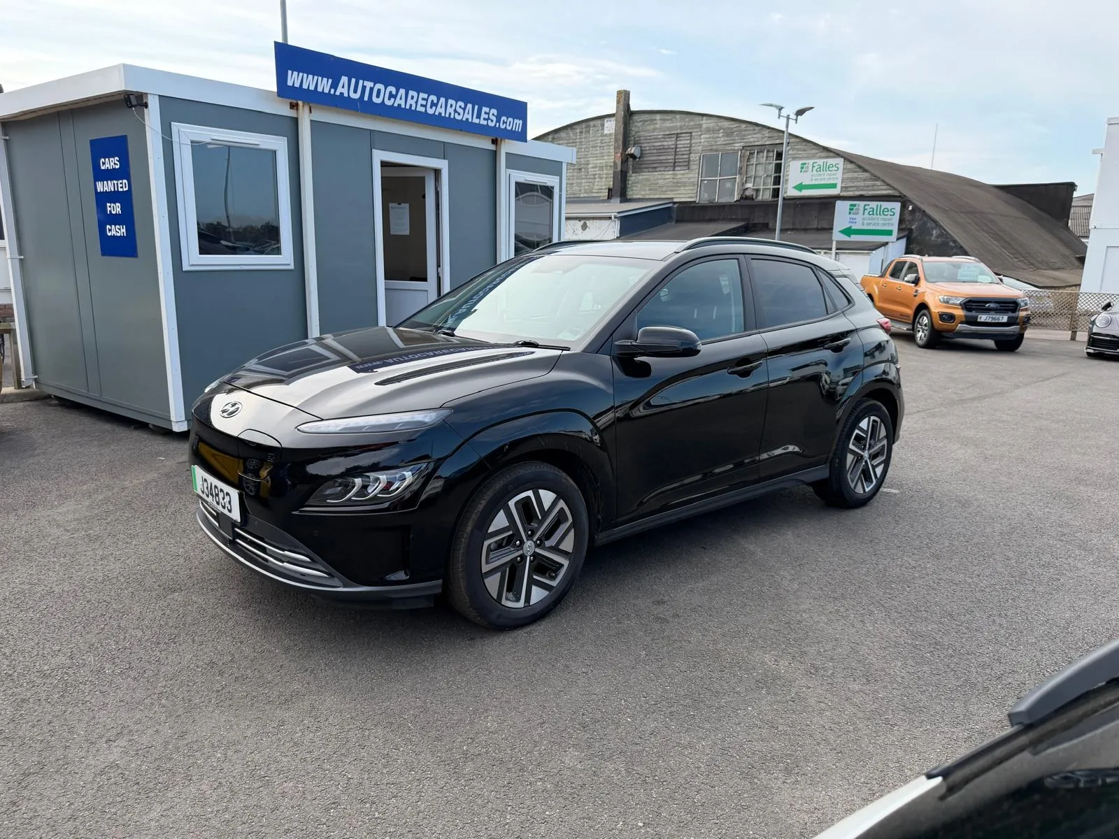 2022 HYUNDAI KONA PREMIUM 64kWh 7kW (204bhp) AUTO FULLY ELECTRIC ZERO EMISSION 5DR SUV**RANGE APROX 279 MILES**OUR PRICE £16995 — photograph from Autocare Jersey