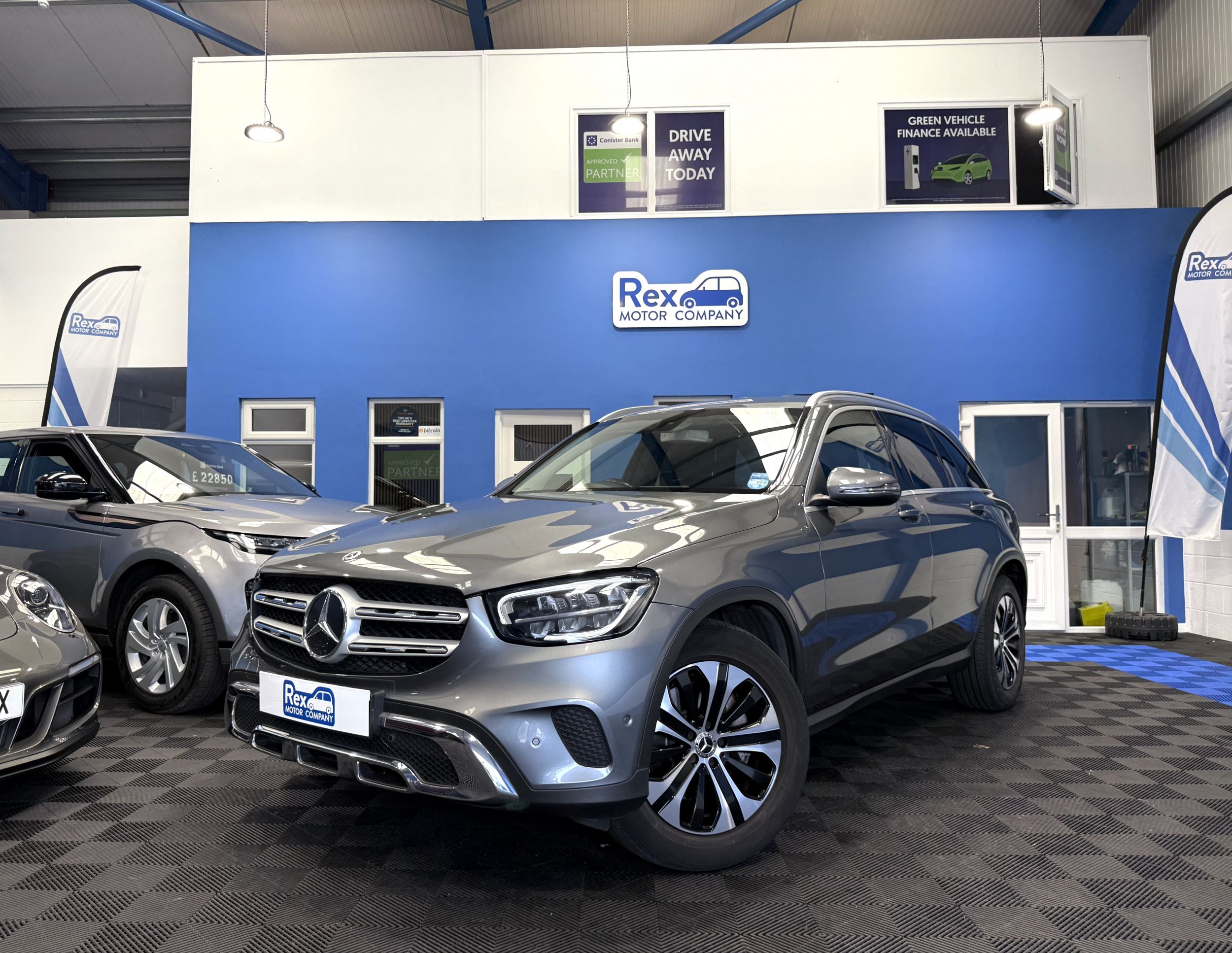 Mercedes-Benz GLC 300 4Matic Sport 5dr 9G-Tronic FOR SALE - £21,999 — photograph from Rex Motor Company