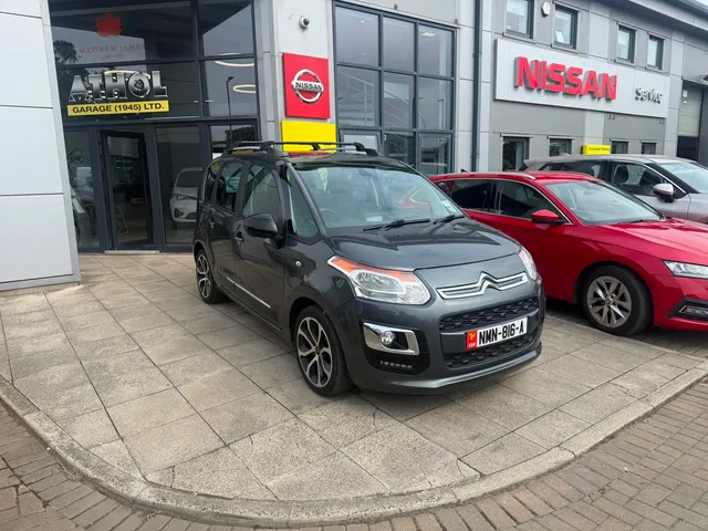 Citroen C3 Picasso PICASSO PLATINUM B-HDI — photograph from Athol Garage