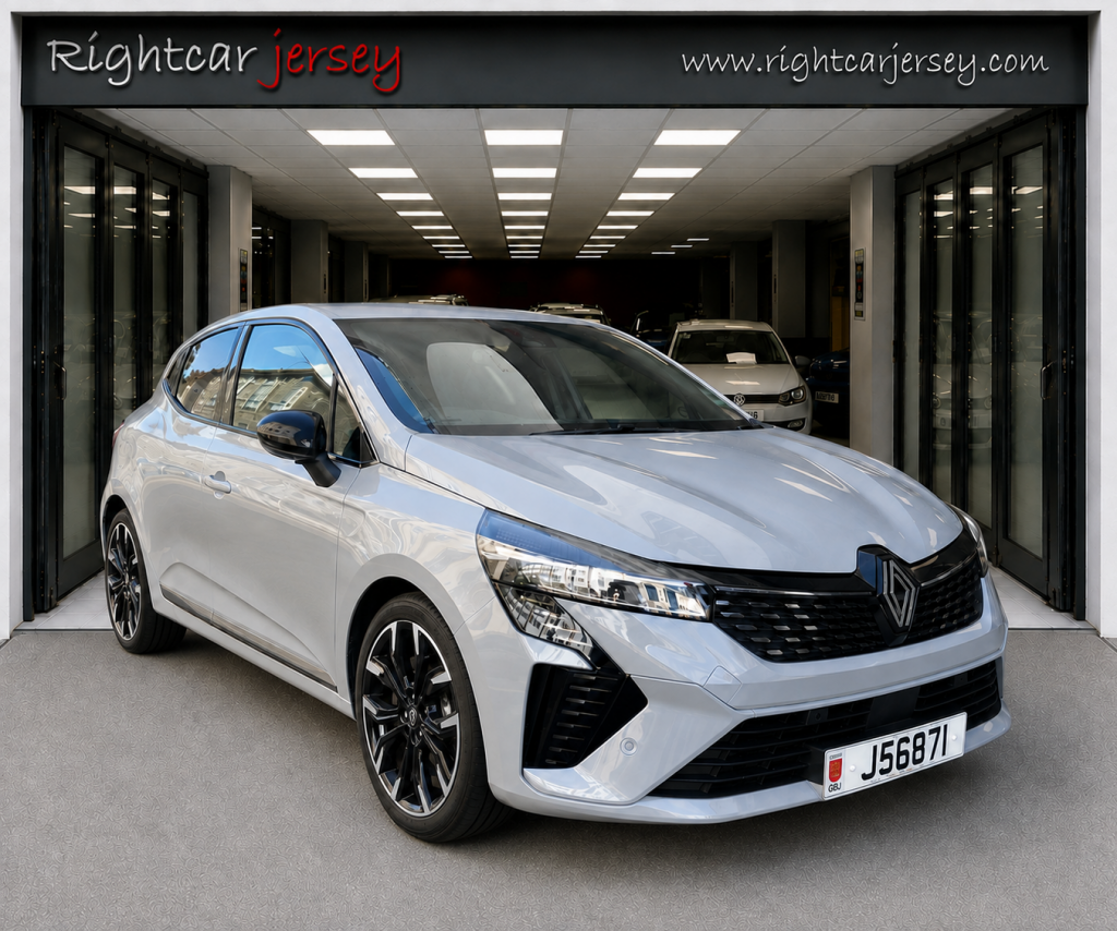 RENAULT CLIO Hatchback 1.6 techno E-Tech full hybrid 145 ^MY24] (2024) — photograph from Rightcar Jersey