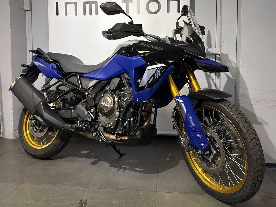 Suzuki V-Strom 800 DE — photograph from INMOTION