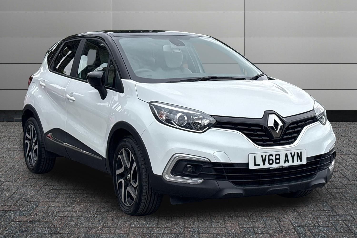 Renault Captur 0.9 TCe ENERGY Iconic Euro 6 (s/s) 5dr This 2018 Renault Captur TCe ENERGY Iconic is a practical and well-maintained compact SUV. With a very low mileage of just 16,103 miles, this vehicle offers a reliable option for those s — photograph from Ocean Ford