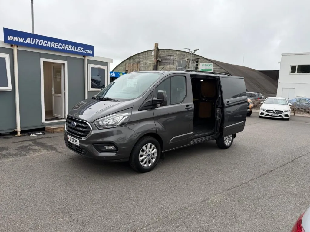 2021 FORD TRANSIT CUSTOM LIMITED 2.0 TDCI 280 L1 H1 PANEL VAN**OUR PRICE £17995 + GST — photograph from Autocare Jersey