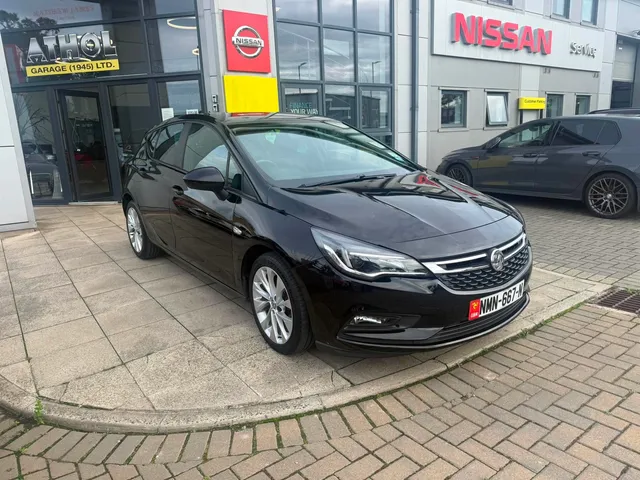 Vauxhall Astra TECH LINE NAV — photograph from Athol Garage