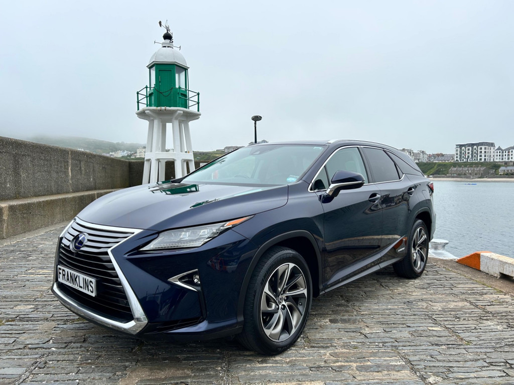 LEXUS RX L SUV 3.5 450h L V6 Premier (2018) — photograph from Franklin's