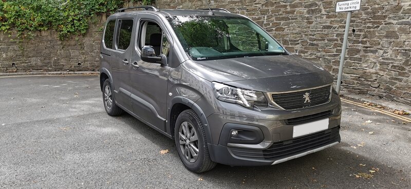 WAV - WHEEL CHAIR CAR Peugeot Rifter 2023 - Horizon RE 1.5 BlueHdi 100 Allure — photograph from Ingear Car Sales